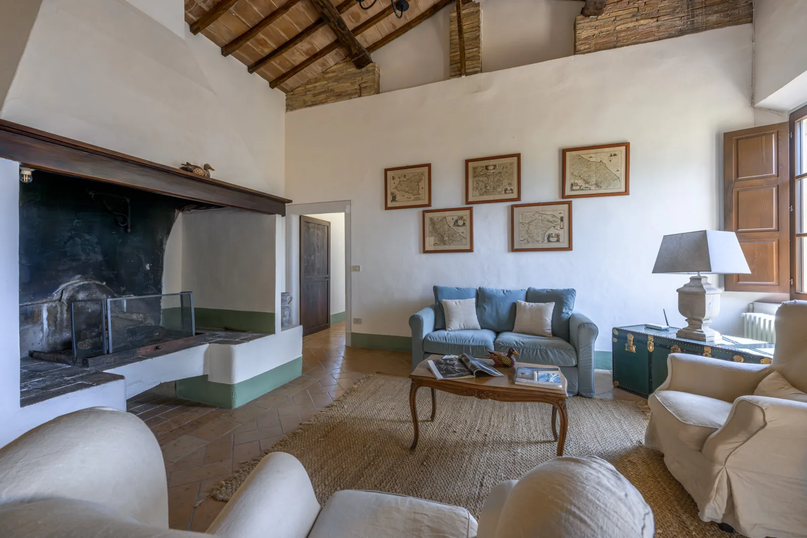 Elegant rooms for gathering